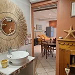 La Cartagene - Entoure De Nature